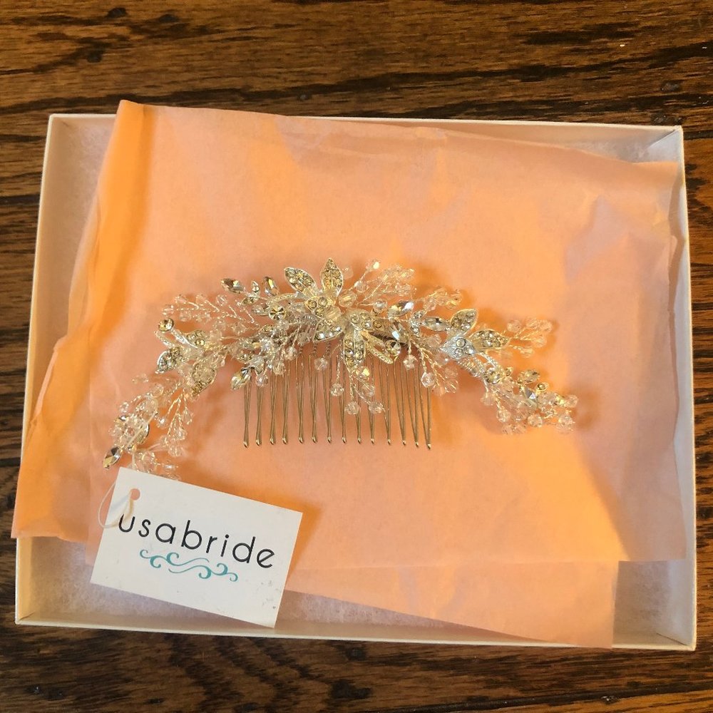 Bridal headpiece comb